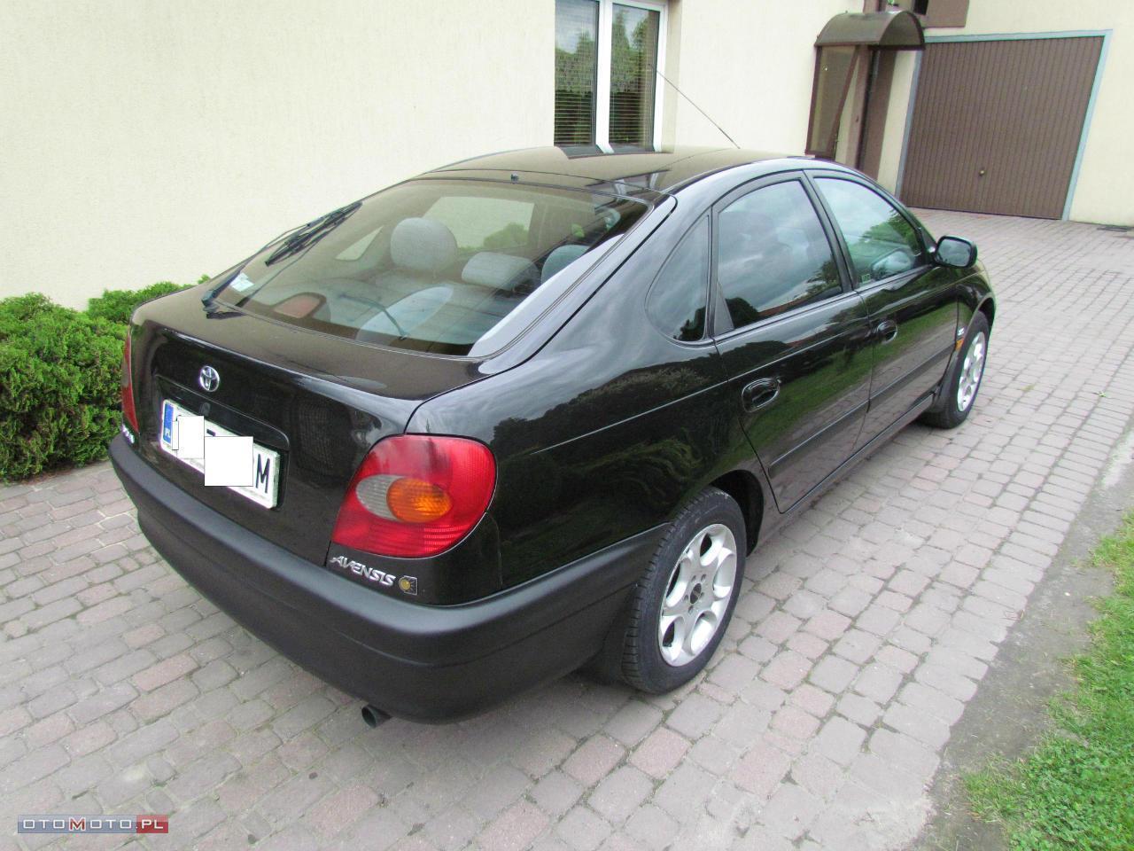 Toyota Avensis 2.0 SOL BENZYNA +GAZ