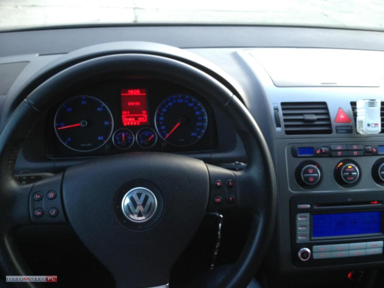 Volkswagen Touran 170 KM HIGHLINE DSG FAKTURA
