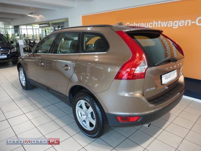 Volvo XC 60 D5 bezwypadek FV 23%