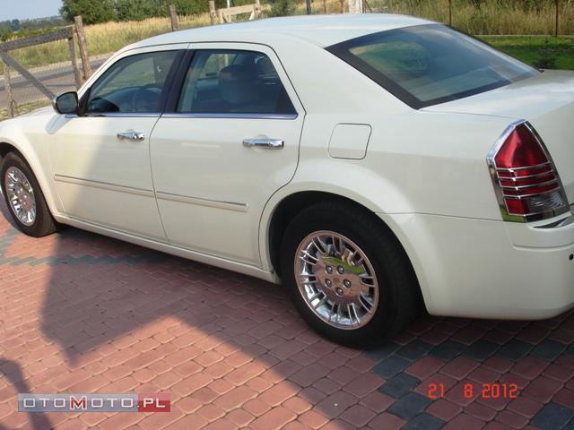 Chrysler 300C 2.7L V6