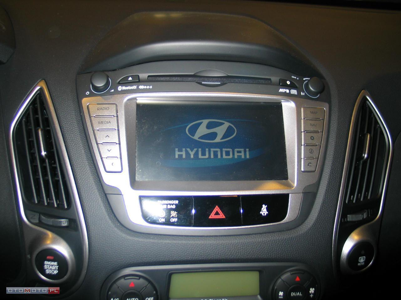 Hyundai ix35 2.0MPI 163KM STYLE NAVi 4x4