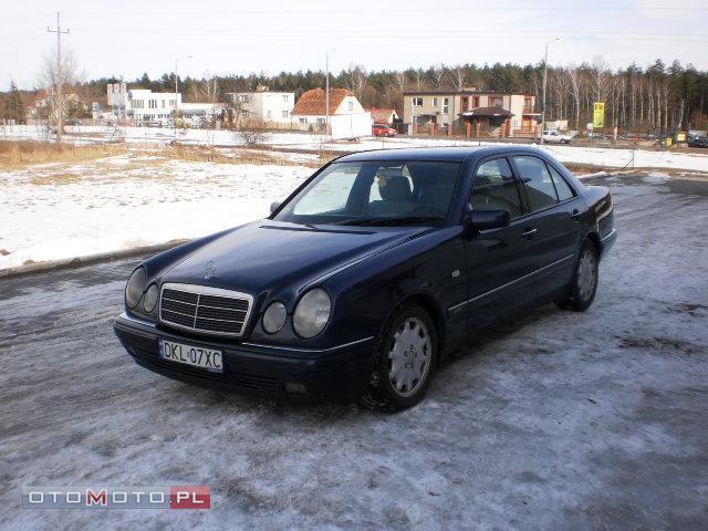 Mercedes-Benz 280 GAZ SEKWENCJA W210