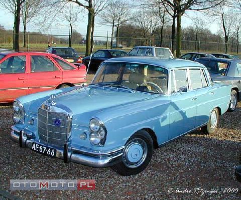 Mercedes-Benz 220 1962 jest w Polsce