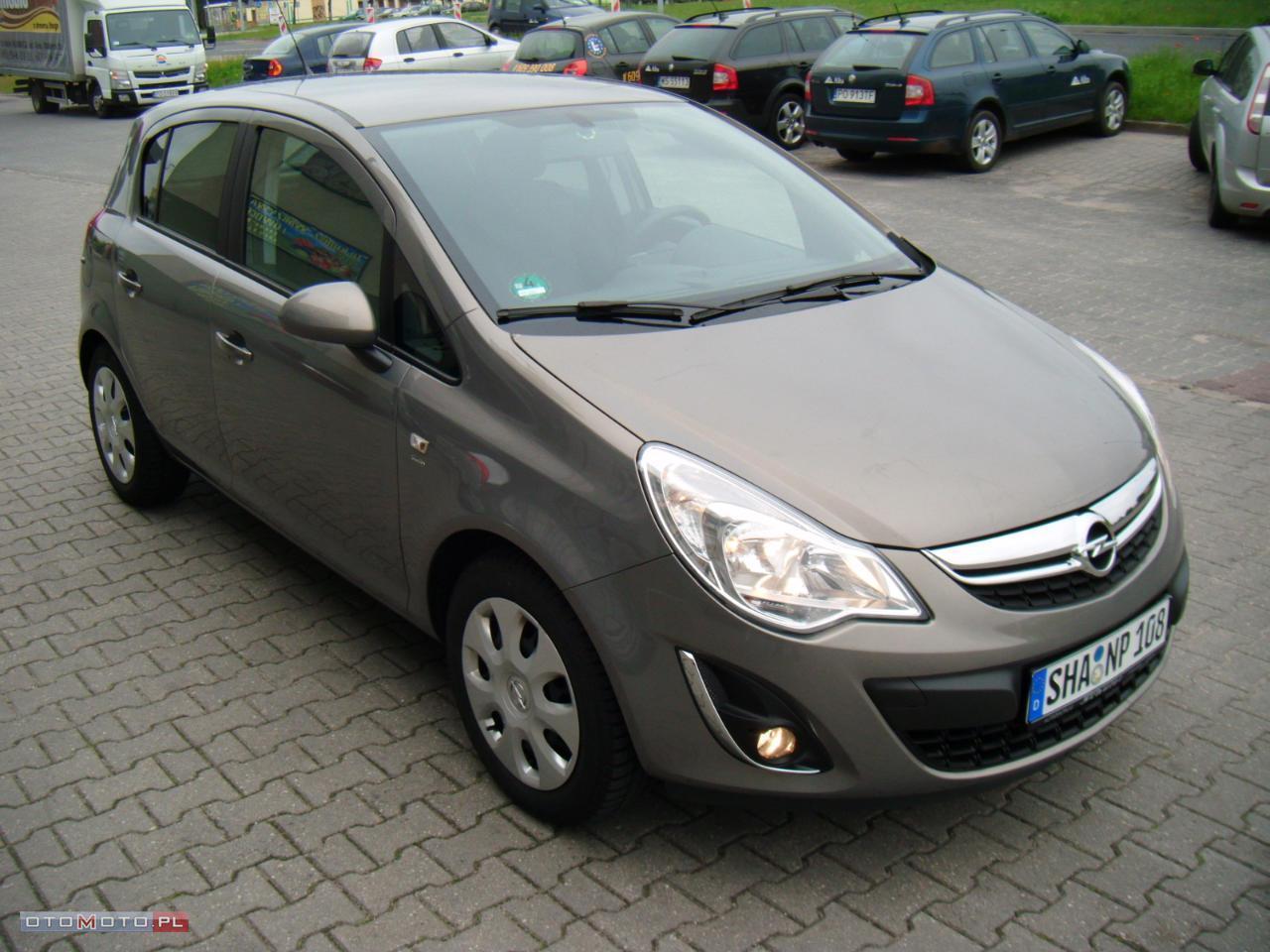 Opel Corsa Benzyna 1,4 5Drzwi Klima.
