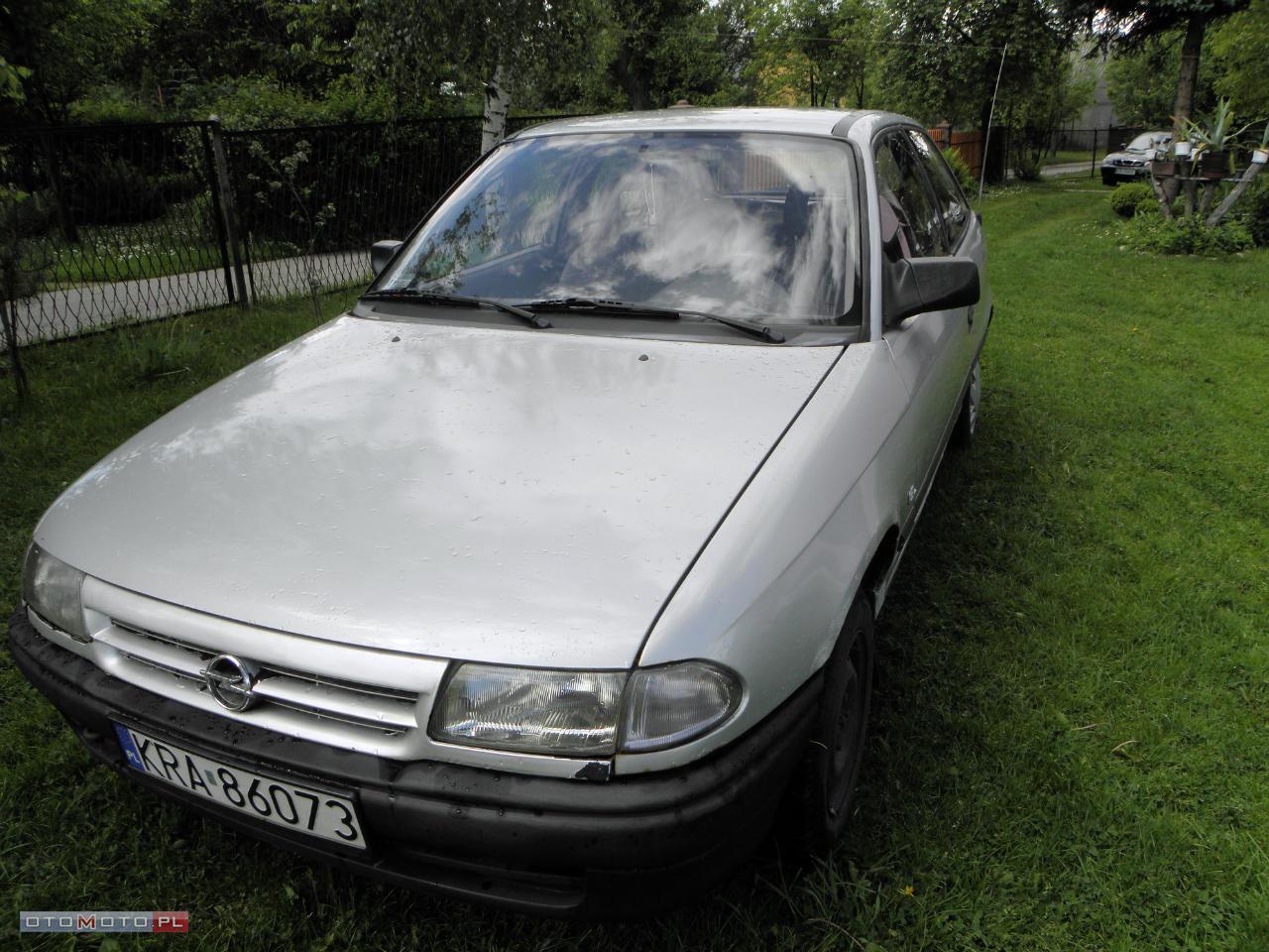 Opel Astra PILNE SPRAWNY PILNE