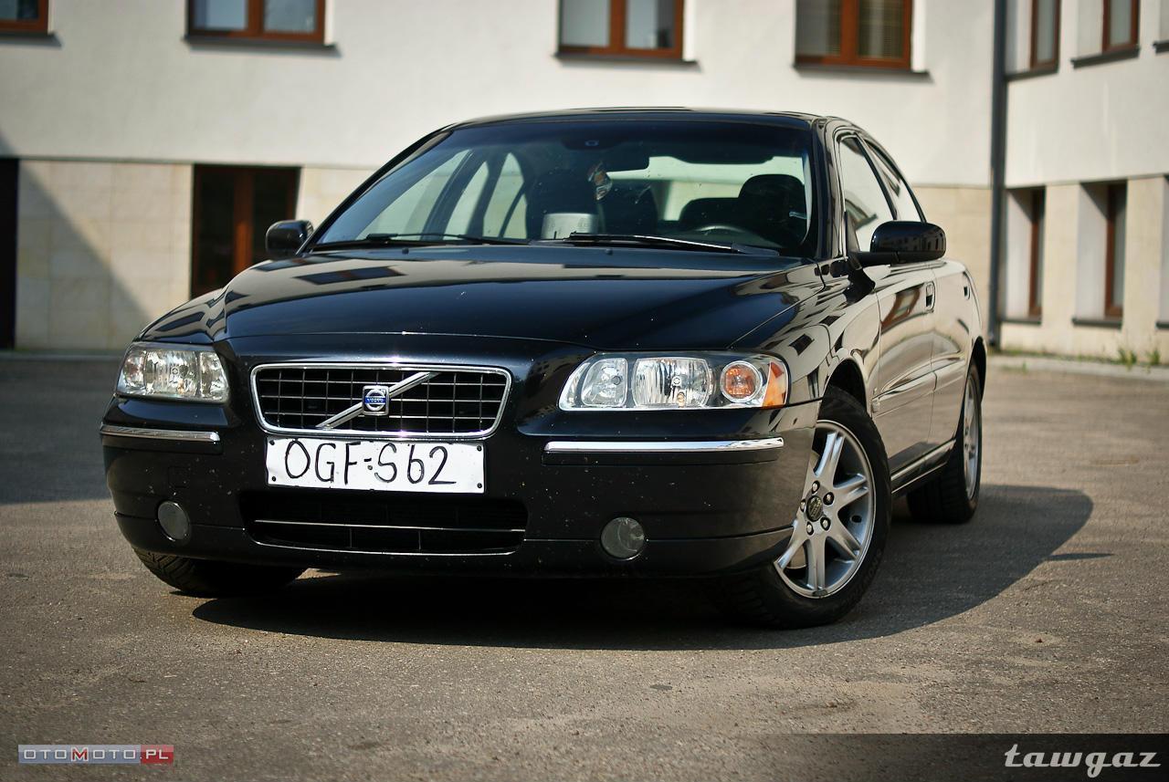 Volvo S60 2.4D5~2005r~NAVI~ALU~CHROM~!!!