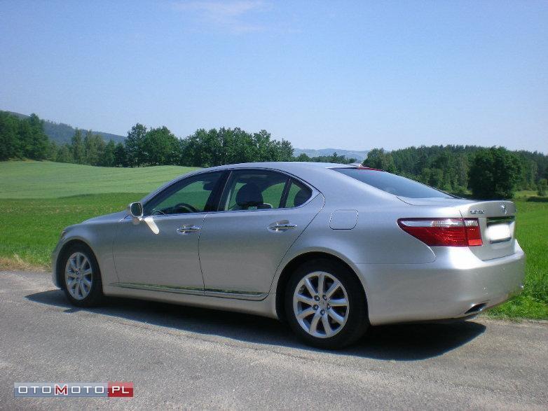 Lexus LS460 KOMFORT I BEZPIECZEŃSTWO