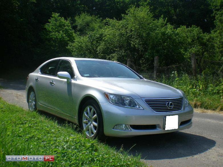 Lexus LS460 KOMFORT I BEZPIECZEŃSTWO