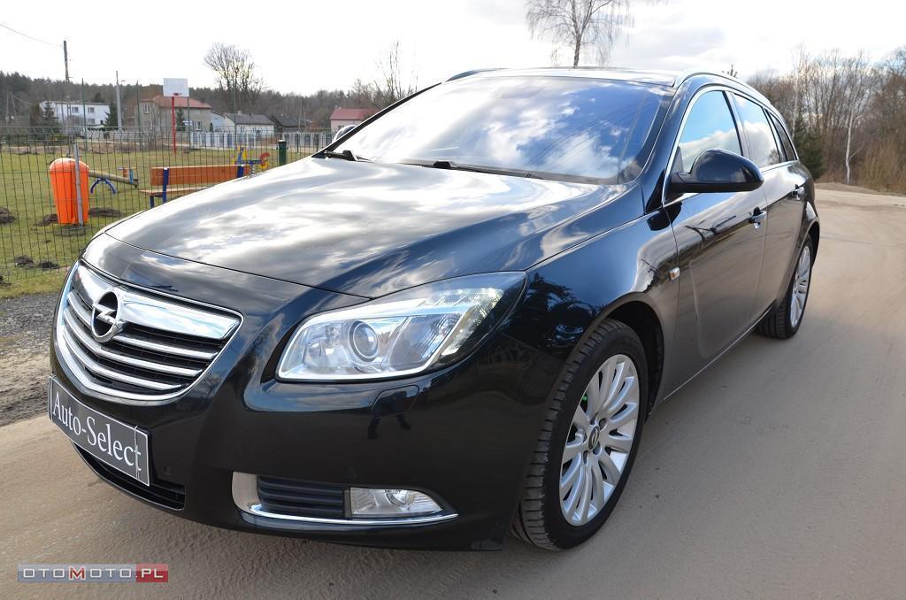 Opel Insignia 2.0T COSMO 4X4 220 KM GWARANCJ