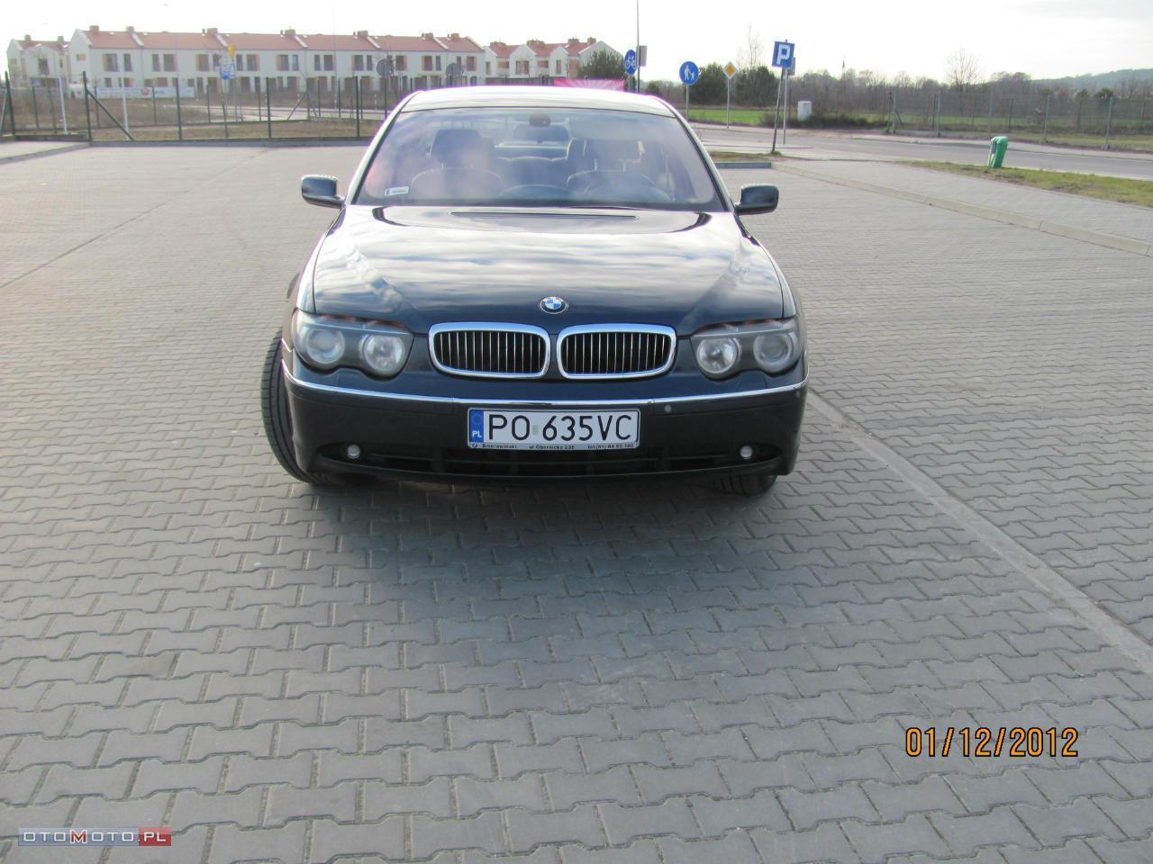 BMW 760 445KM