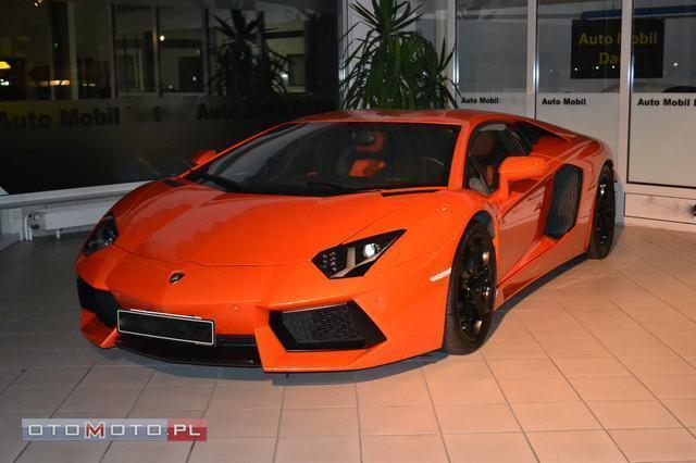 Lamborghini Aventador LP 700-4 Orange V12 700 KM