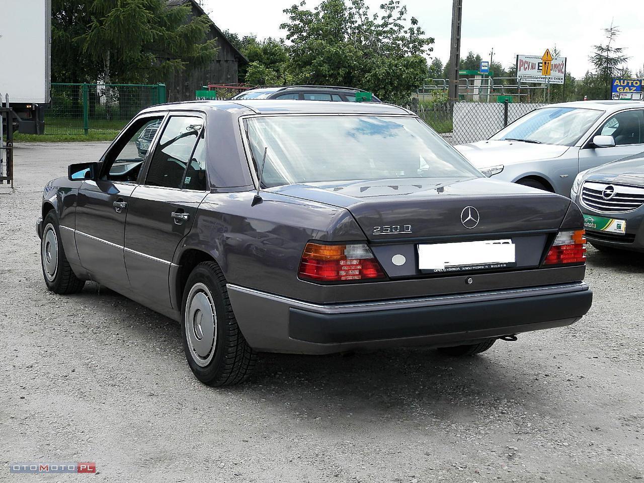 Mercedes-Benz W124 NIEMCY 90 KM SERWISOWANY