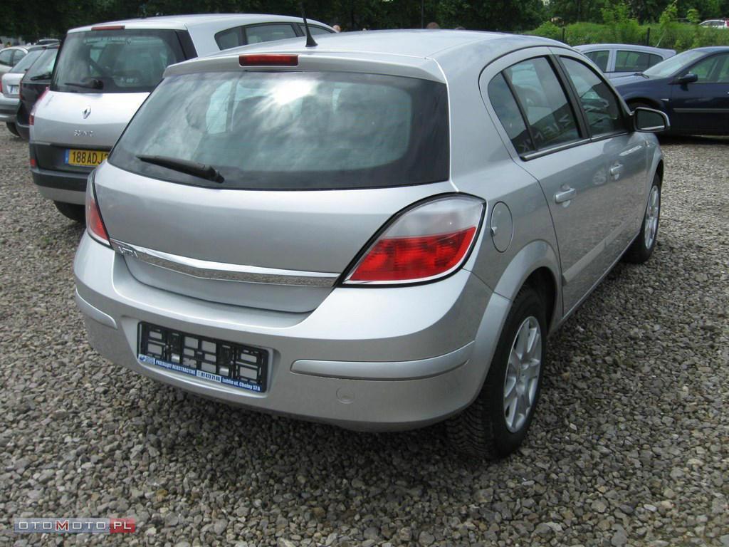 Opel Astra 1.4 90 KM BEZWYPADKOWY