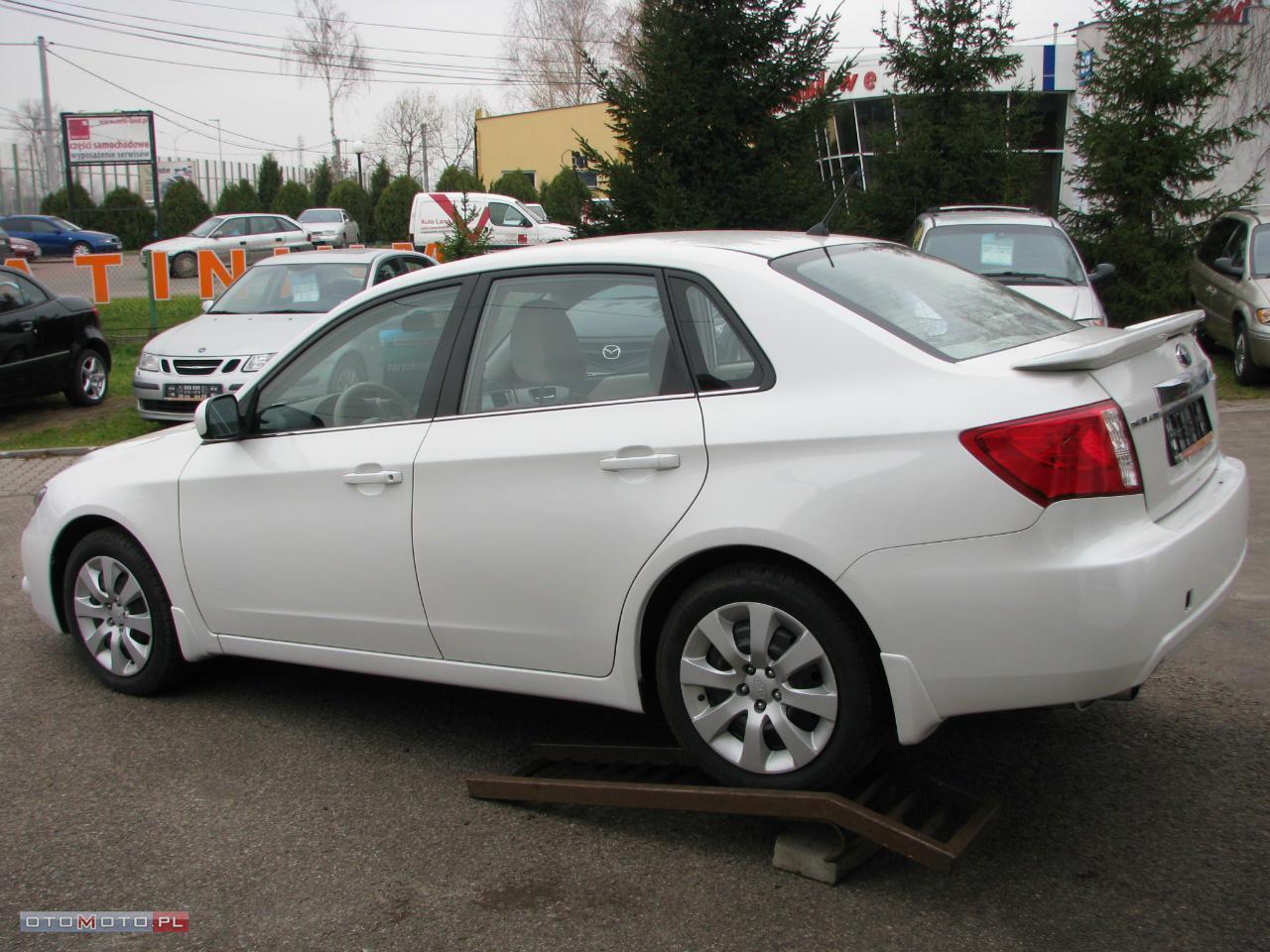 Subaru Impreza BIAŁA PERŁA 2.5 BOXER 175 PS
