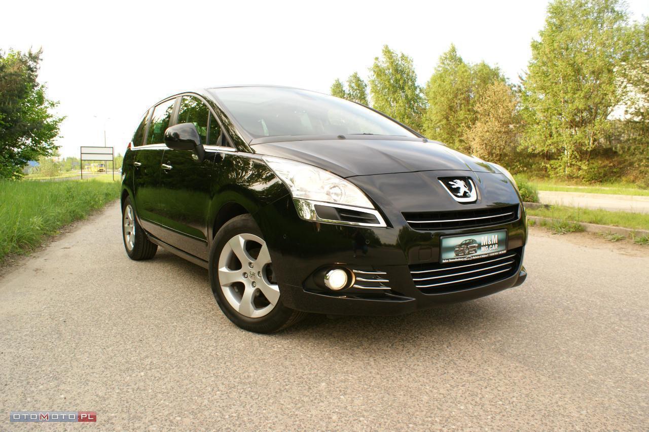 Peugeot 5008 SZKLANY DACH*NAVI *PARKTRONIK*