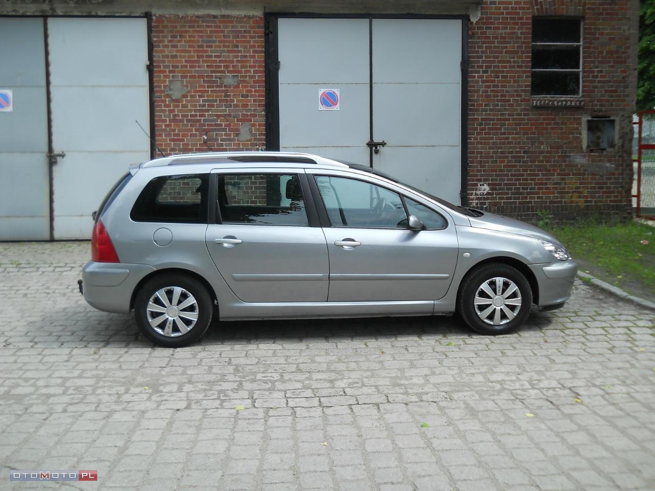 Peugeot 307 7 osobowy,szklany dach,1.6hdi