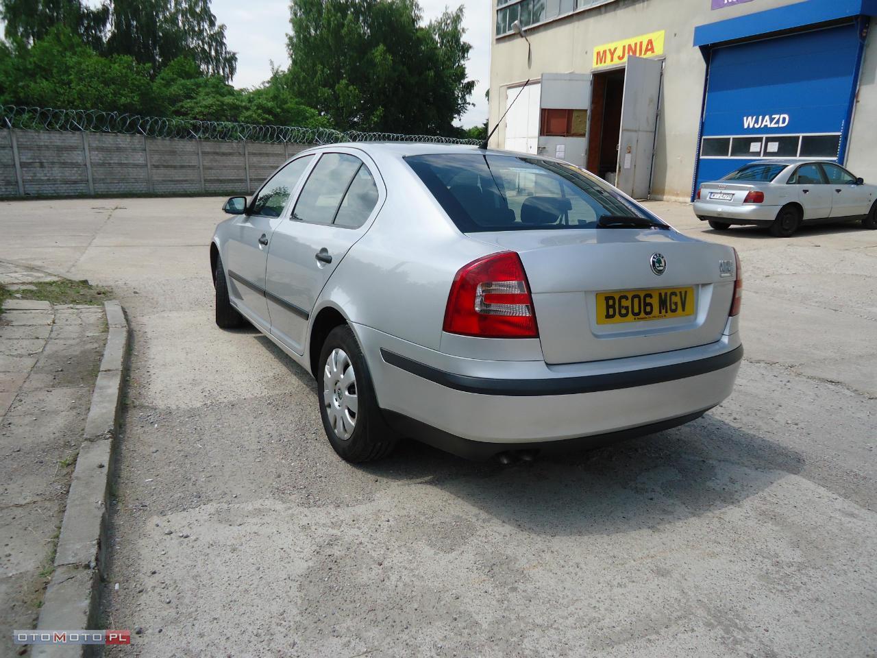 Škoda Octavia ANGLIK
