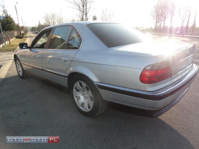 BMW 740 SUPER STAN--FULL OPCJA--285KM