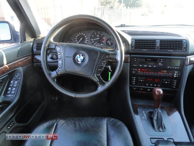 BMW 740 SUPER STAN--FULL OPCJA--285KM