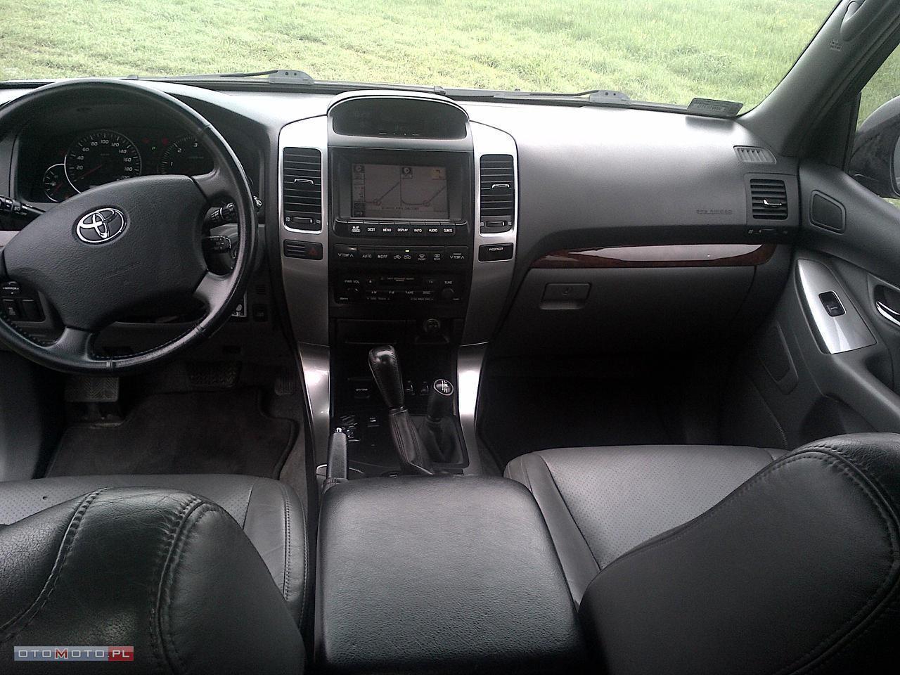 Toyota Land Cruiser 120 3,0 D4D SOL+NAVI Salon POL