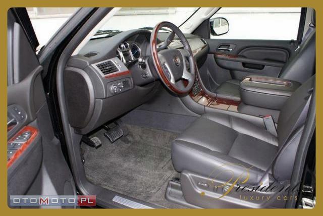 Cadillac Escalade Sport Luxury EU Gwar 3L FaVat