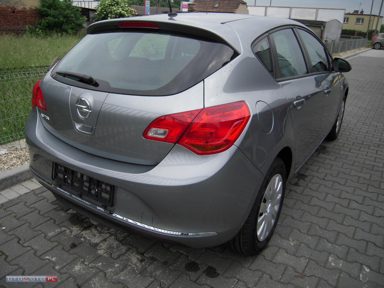 Opel Astra 1,4 Turbo 120KM