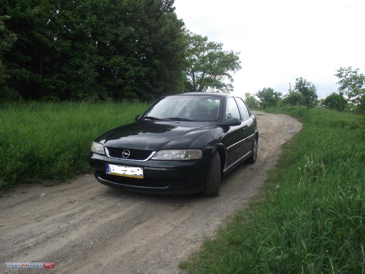 Opel Vectra po lifcie