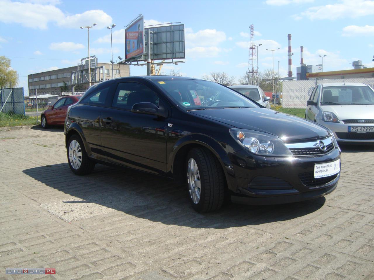 Opel Astra ----GTC-----CZARNA----PERŁA--