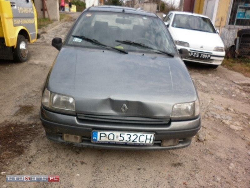 Renault Clio 1,4 WSPOMAGANIE